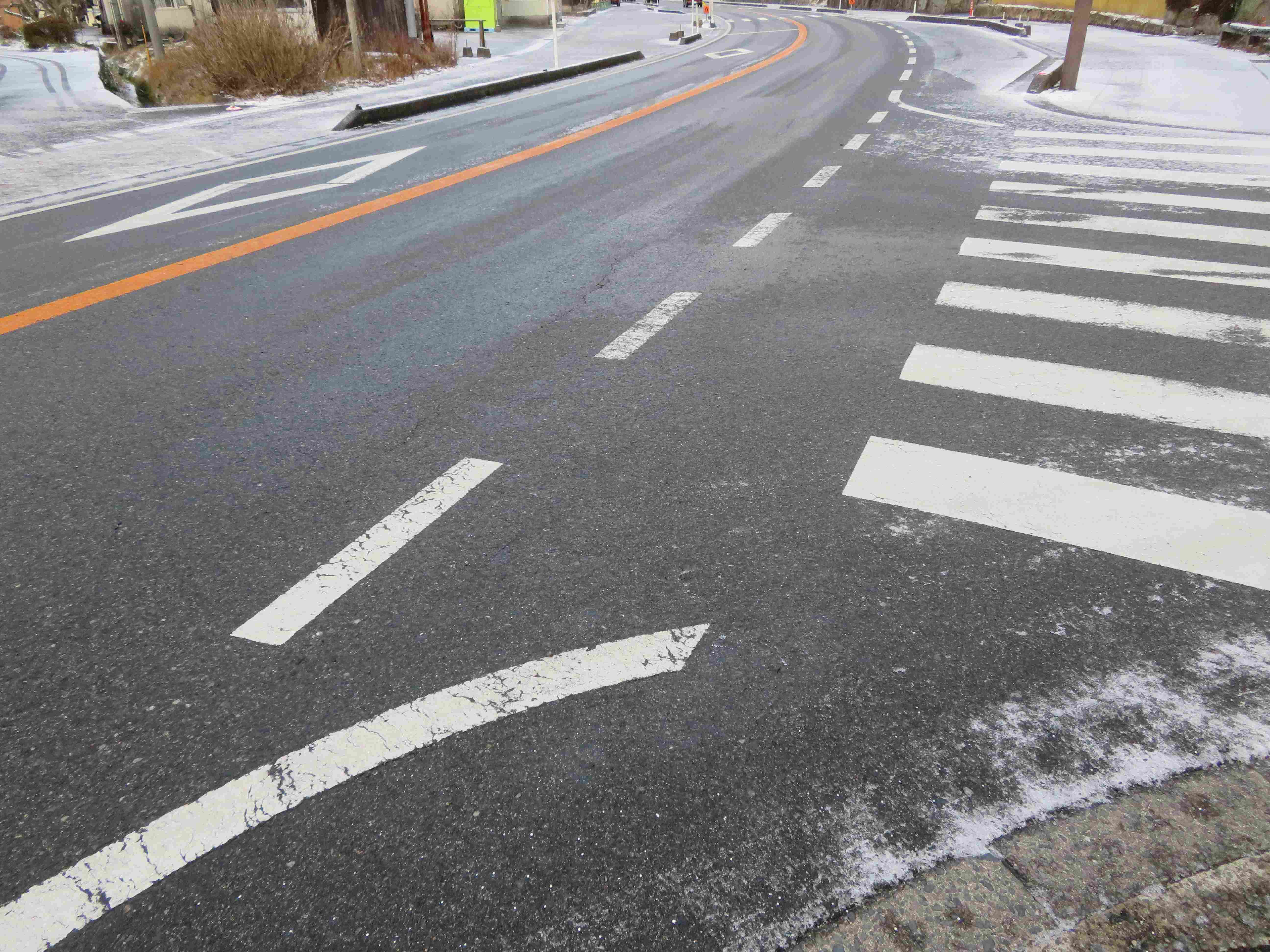 2025.12月26日朝　路面注意